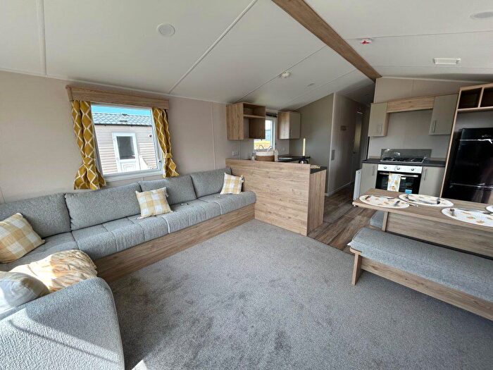 2 Bedroom Park Home For Sale In Stowford Farm Meadows – Devon, EX34