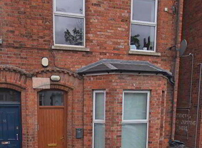 3 Bedroom Apartments To Rent In Flat, Wellesley Avenue, Belfast, BT9