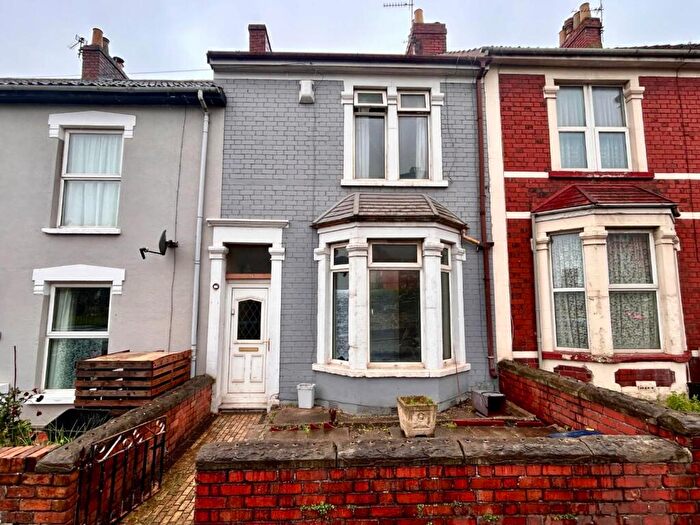 2 Bedroom House For Sale In Blackswarth Road, Bristol, BS5