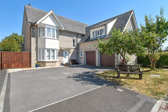 4 Bedroom Detached House For Sale In Pipers Close, Weare, Axbridge, BS26