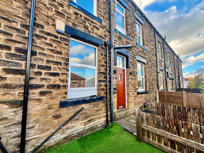 3 Bedroom House To Rent In Brunswick Road, LS28