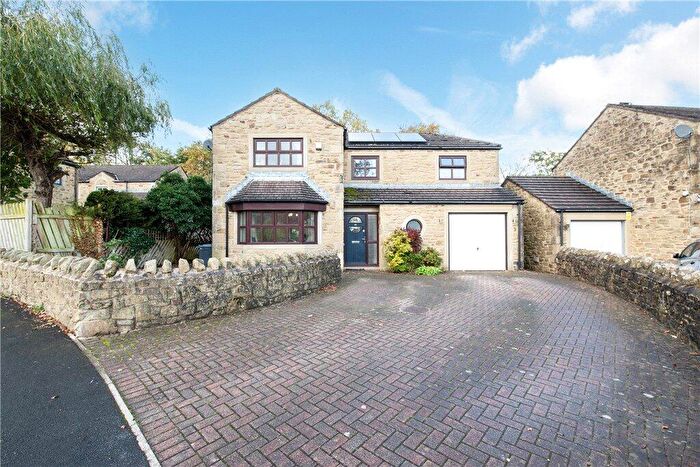 4 Bedroom Detached House For Sale In Longacre Lane, Haworth, Keighley, West Yorkshire, BD22