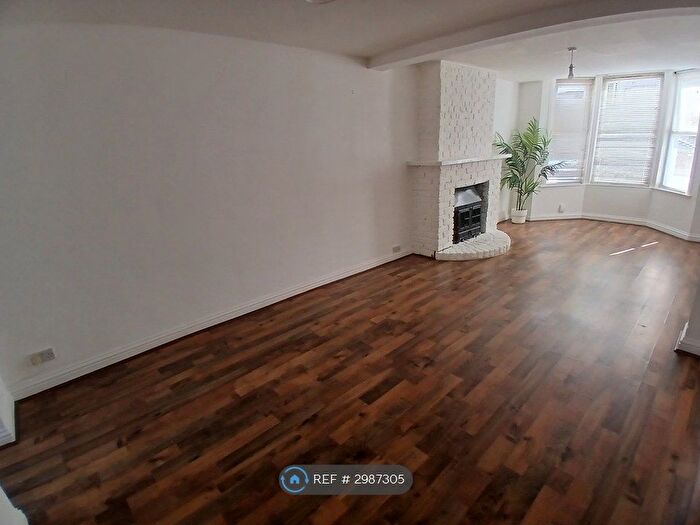 3 Bedroom Terraced House To Rent In Clarence Road, Grays, RM17
