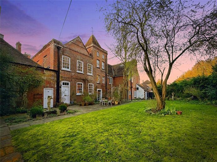 1 Bedroom Flat To Rent In Dane Court Manor, School Road, Tilmanstone, Deal, Kent, CT14