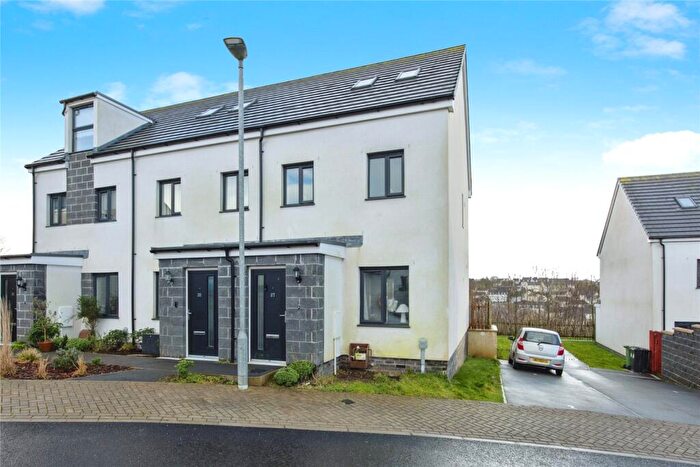 3 Bedroom End Of Terrace House For Sale In Longfair Road, Bodmin, Cornwall, PL31