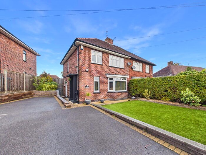 3 Bedroom Semi-Detached House For Sale In Monteney Road, Sheffield, S5