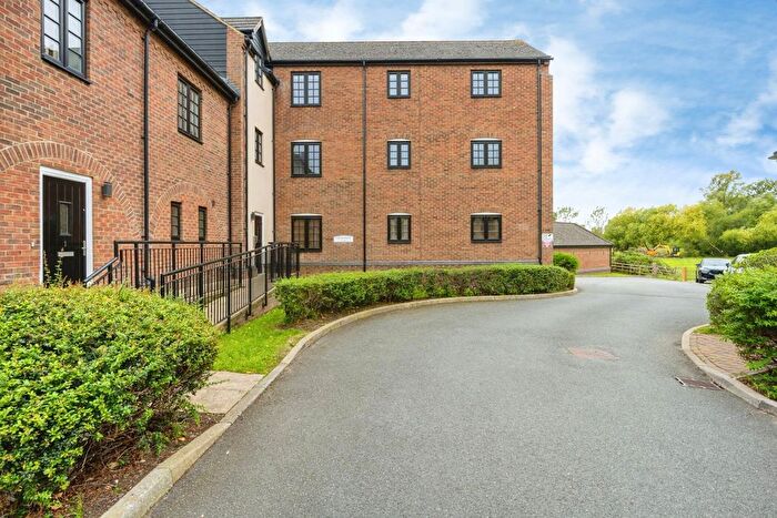 2 Bedroom Flat To Rent In Mill Lane, Kempston, Bedford, MK42