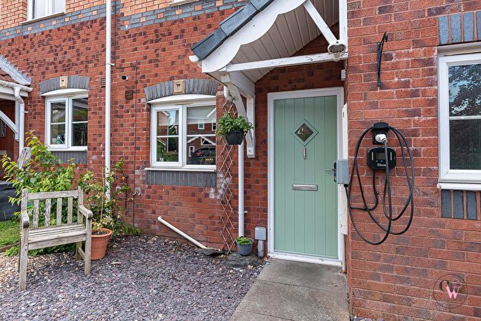 3 Bedroom House For Sale In Brambles Chase, Cuddington, Northwich, CW8