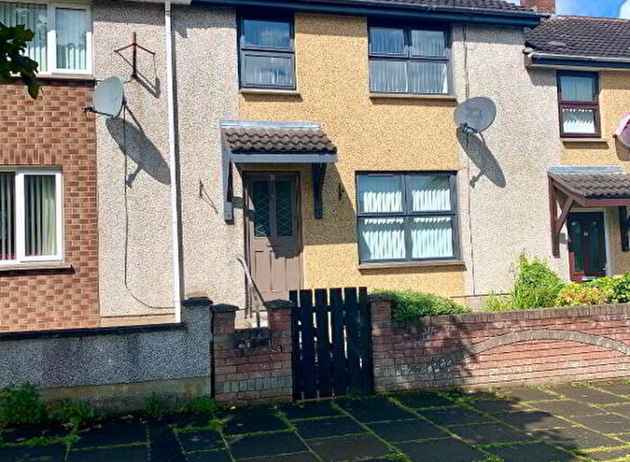 3 Bedroom Mid Terraced House To Rent In Donegore Drive, Antrim, BT41
