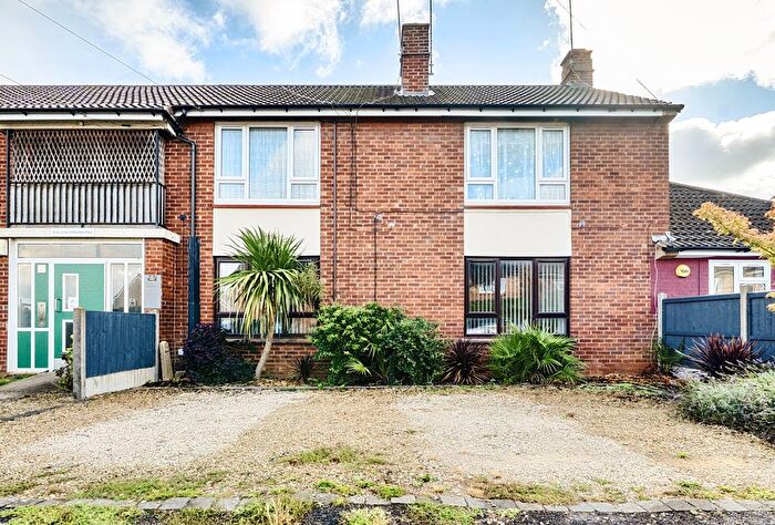 2 Bedroom Flat For Sale In Longlands Road, Bishops Cleeve, Cheltenham, Gloucestershire, GL52