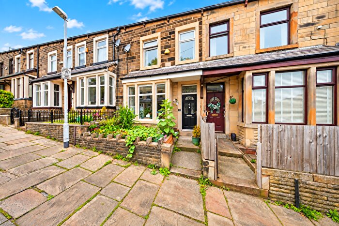 4 Bedroom Terraced House For Sale In Hawthorne Road, Burnley, BB11