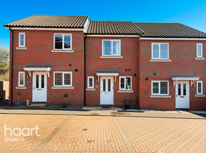 2 Bedroom Terraced House For Sale In Limestone Close, Ipswich, IP6