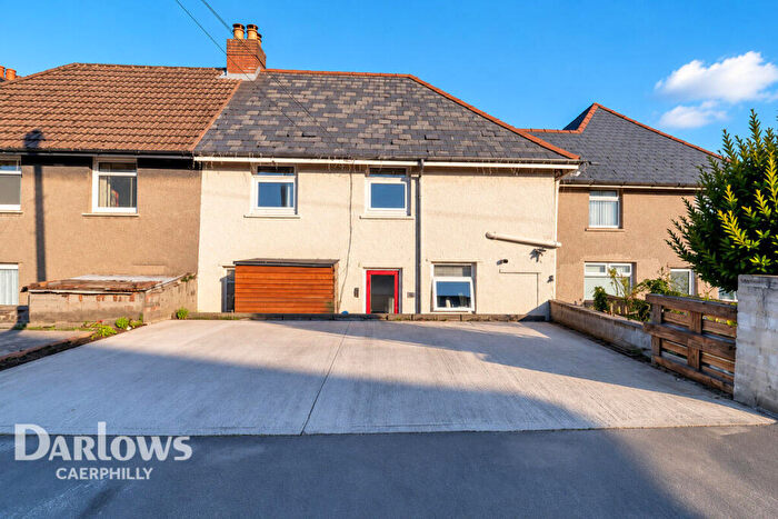 3 Bedroom Terraced House For Sale In Penybryn Terrace, Hengoed, CF82