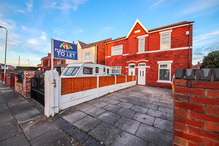 2 Bedroom Semi-Detached House To Rent In Old Park Lane, Southport, PR9