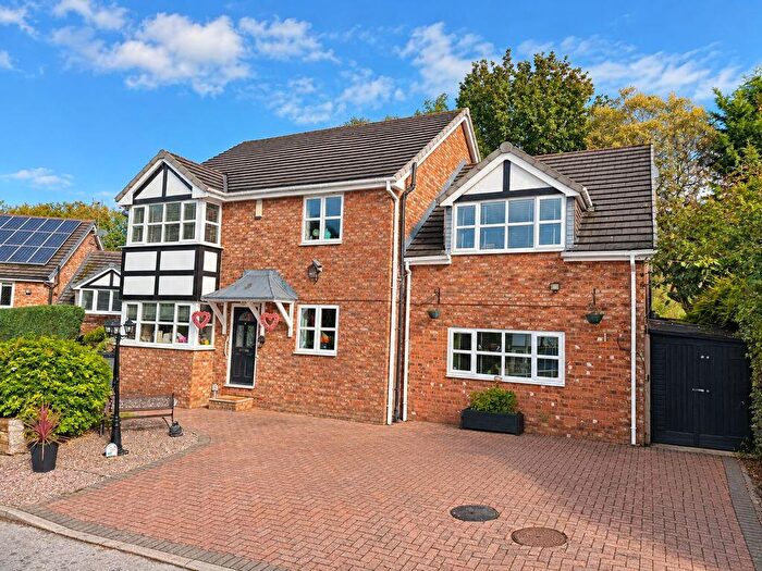 5 Bedroom Detached House For Sale In Quarry Rise, Romiley, SK6