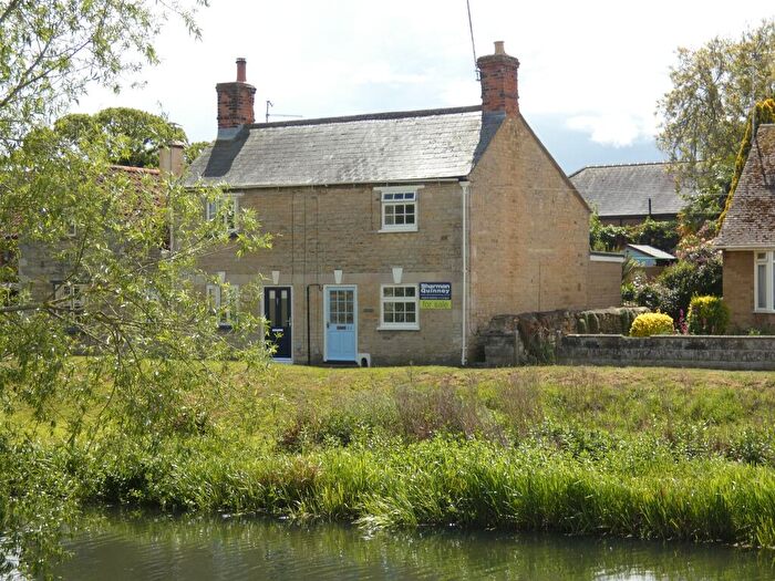 2 Bedroom Character Property For Sale In Riverside, Deeping Gate, Peterborough, PE6