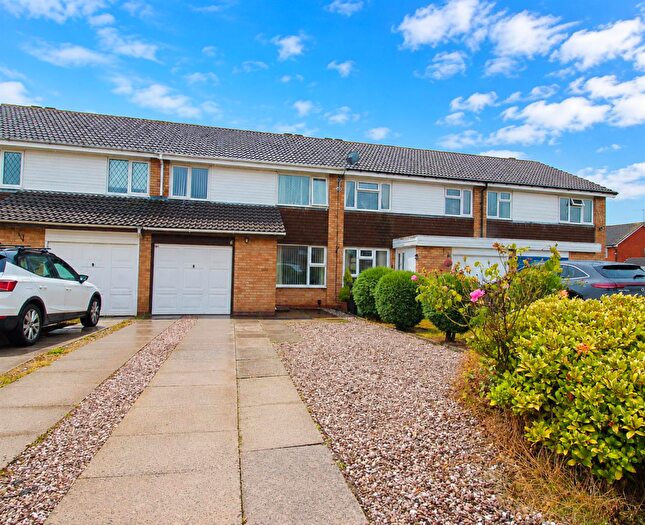 3 Bedroom Terraced House For Sale In Purbeck Close, Halesowen, B63