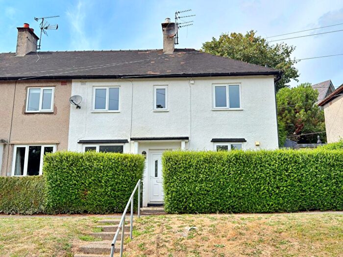 3 Bedroom Semi-Detached House To Rent In Maes Lliwen, Nantglyn, LL16