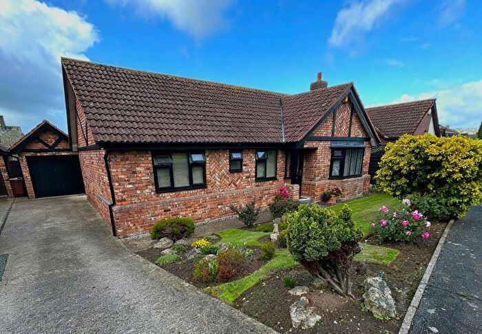 3 Bedroom Detached Bungalow For Sale In Bryn Gannock, Deganwy, LL31