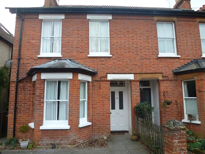 3 Bedroom Semi-Detached House To Rent In Thorold Road, Farnham, GU9