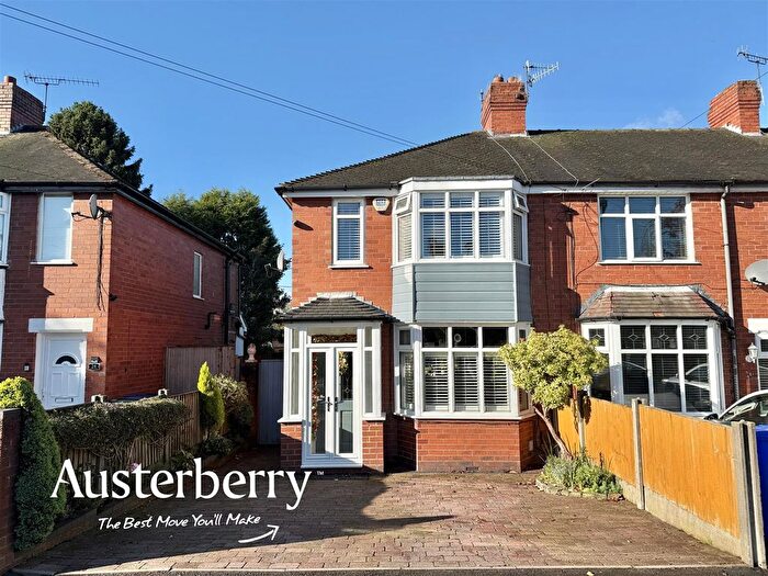 2 Bedroom Town House For Sale In Lennox Road, Dresden, Stoke-On-Trent, ST3