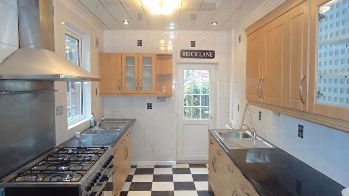 6 Bedroom House To Rent In Gotham Street, Leicester, LE2
