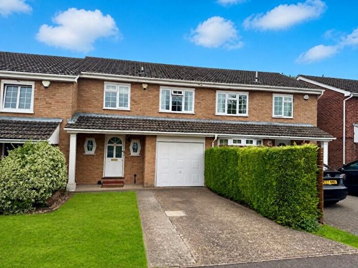 3 Bedroom Terraced House For Sale In Cranbrook Drive, Maidenhead, SL6