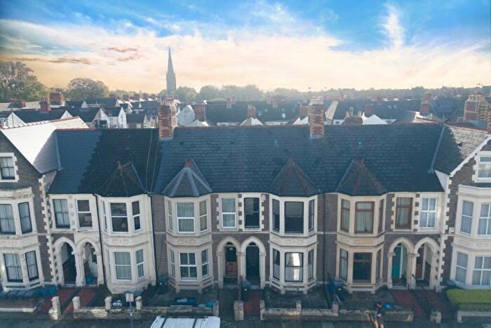 3 Bedroom Terraced House For Sale In Montgomery Street, Roath Park, CF24