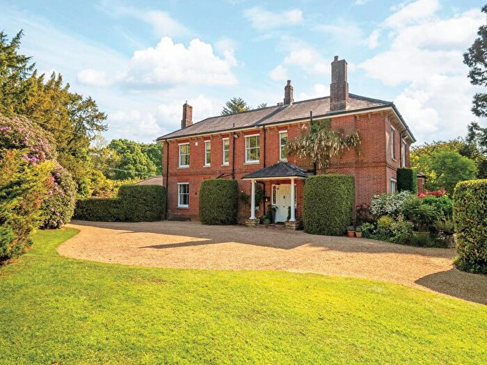 5 Bedroom Detached House For Sale In Greenwood Lane, Durley, SO32