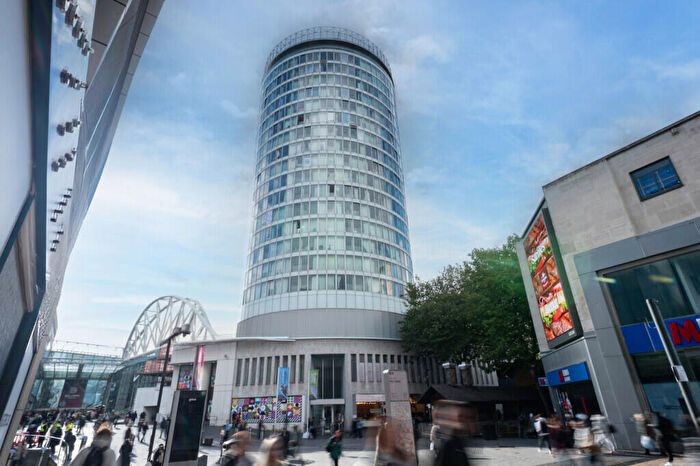 1 Bedroom Apartment To Rent In Rotunda, New Street, B2