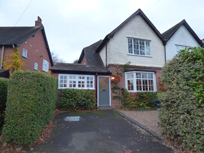 3 Bedroom Semi-Detached House To Rent In High Brow, Harborne, Birmingham, West Midlands, B17