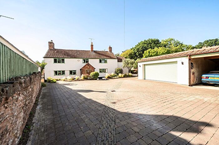 4 Bedroom Cottage For Sale In Bridgwater Road, Bathpool, Taunton, Somerset, TA2