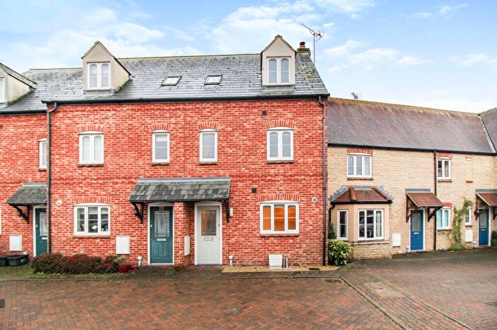 3 Bedroom Terraced House To Rent In Smith's Court, Purton, SN5