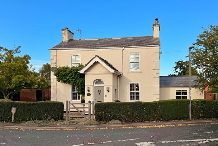 4 Bedroom Detached House For Sale In Station Road, Laxton, Goole, DN14
