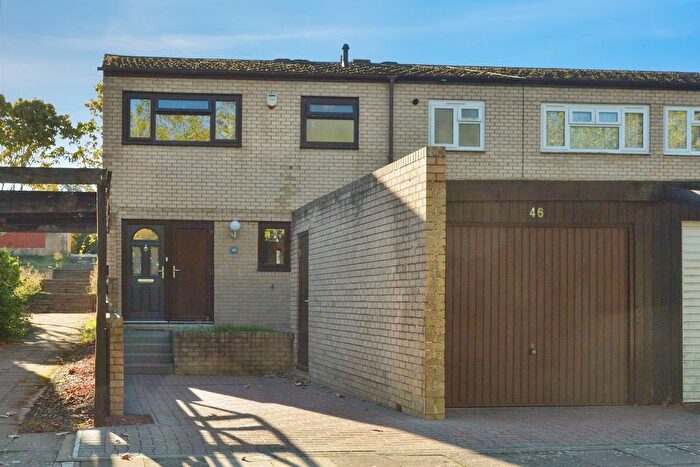 3 Bedroom End Of Terrace House For Sale In Downs Barn Boulevard, Downs Barn, Milton Keynes, MK14