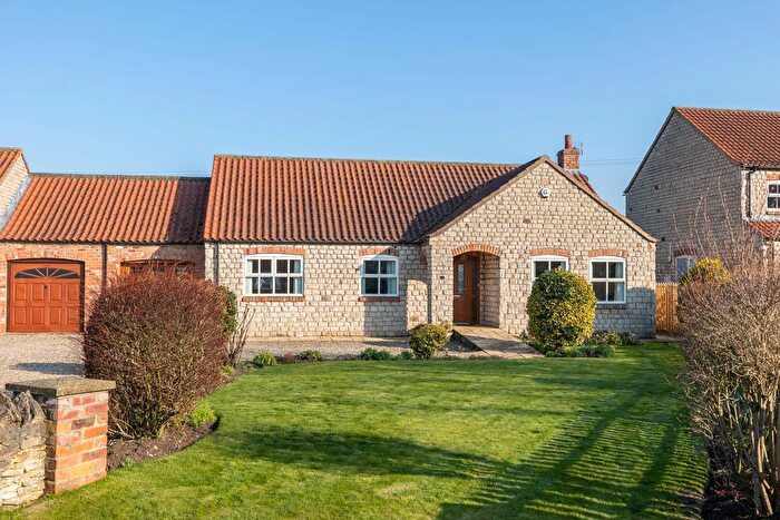 3 Bedroom Detached Bungalow For Sale In Eastbeck Close, Sherburn, Malton, YO17