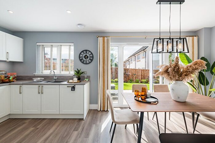 4 Bedroom Detached House For Sale In "Barrie" At Strathaven Road, Hamilton, ML3