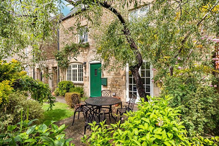 3 Bedroom Detached House For Sale In Coxwell Street, Cirencester, Gloucestershire, GL7