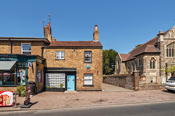 3 Bedroom Semi-Detached House For Sale In High Street, Eynsford, Dartford, DA4