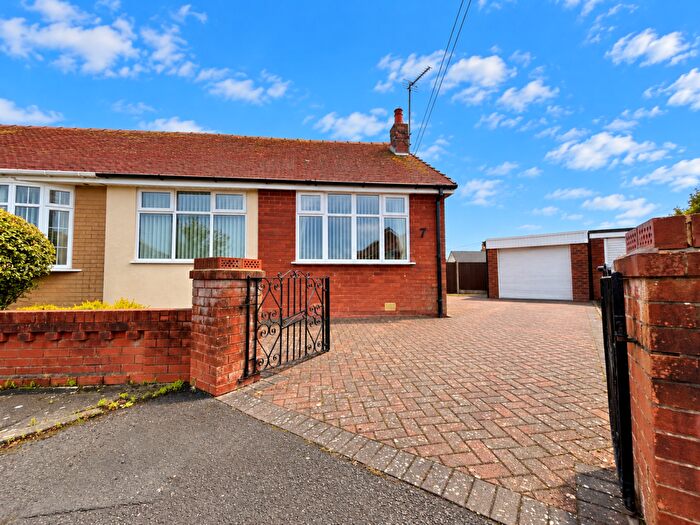2 Bedroom Bungalow For Sale In Tyne Close, Cleveleys, FY5