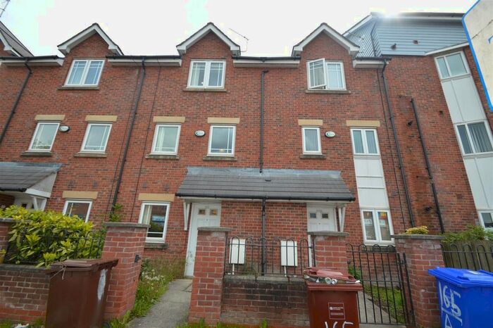 4 Bedroom Property To Rent In Chorlton Road, Hulme, Manchester, M15