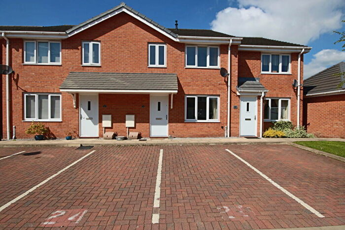 2 Bedroom Mews To Rent In Chandlers Close, Buckshaw Village, PR7