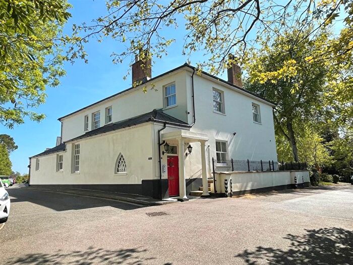 2 Bedroom Flat For Sale In Butts Road, Heavitree, Exeter, EX2