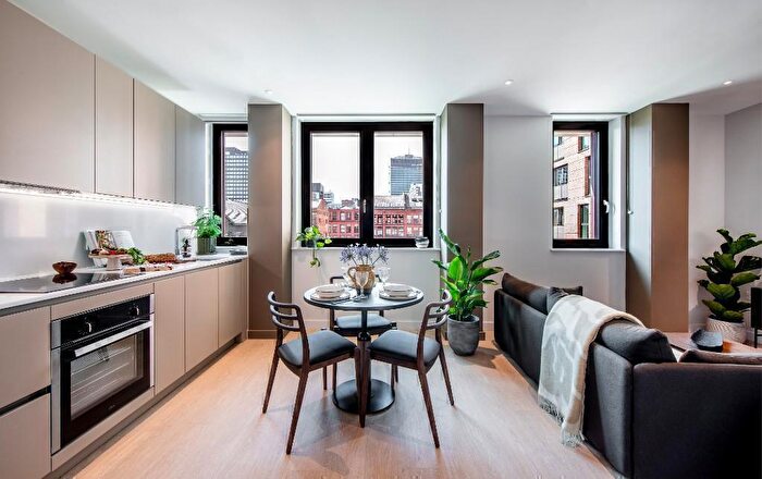 1 Bedroom Apartment To Rent In Kampus, Minshull Street, Manchester, M1