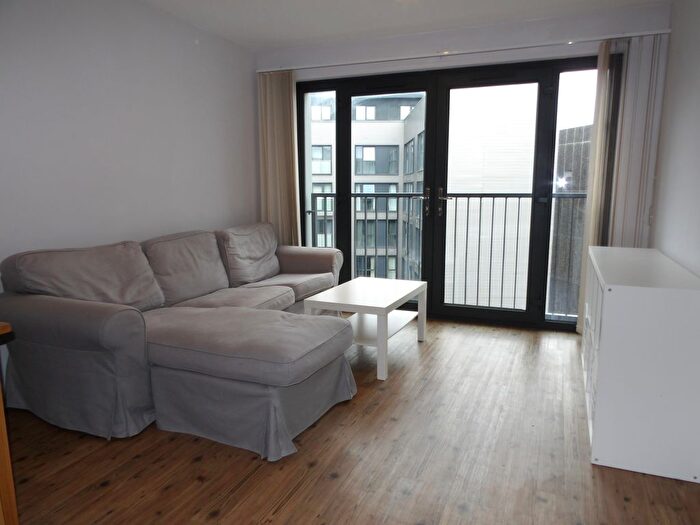 2 Bedroom Flat To Rent In Clive Passage, Birmingham, B4