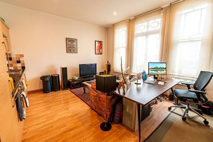 1 Bedroom Flat To Rent In St. Bartholomews Terrace, Rochester, ME1