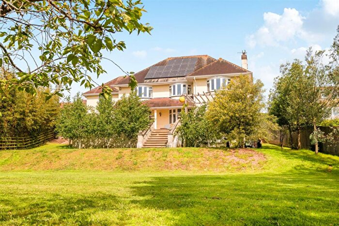 6 Bedroom Detached House For Sale In Douglas Avenue, Exmouth, EX8