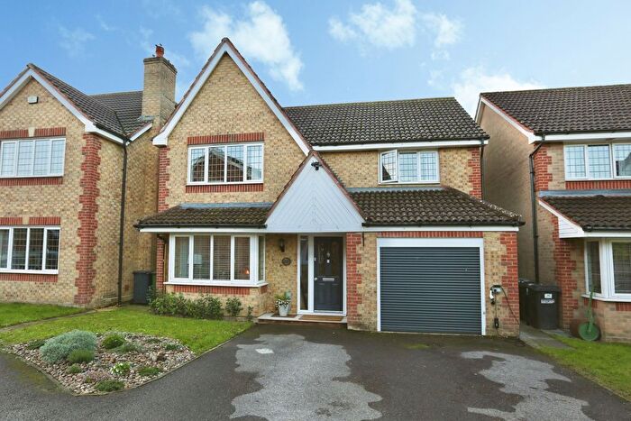 4 Bedroom Detached House For Sale In Strawberry Mead, Fair Oak, Eastleigh, Hampshire, SO50