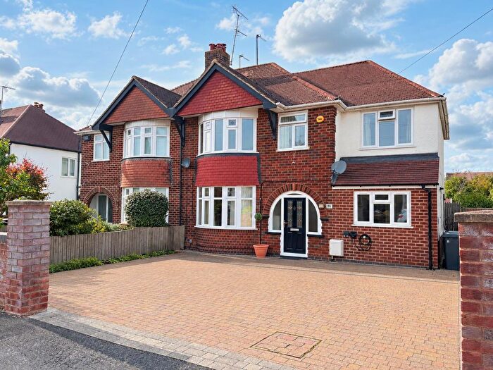 4 Bedroom Semi-Detached House To Rent In Barnwood Avenue, Gloucester, GL4