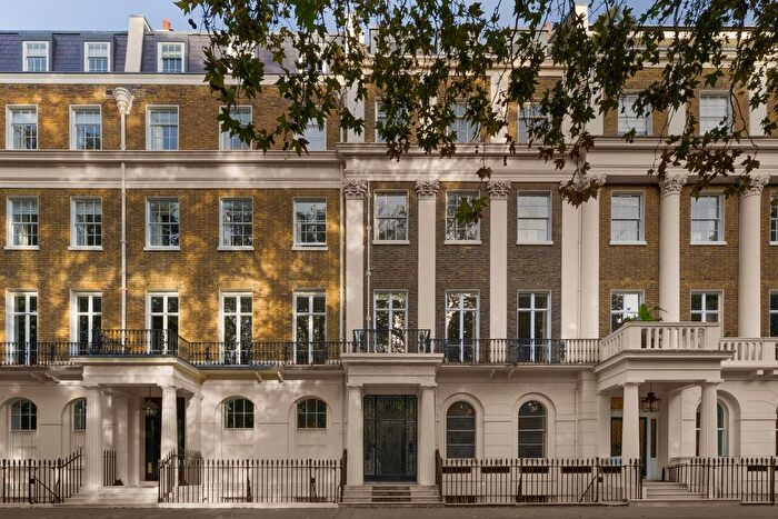 3 Bedroom Flat To Rent In Eaton Square, Belgravia, London, SW1W